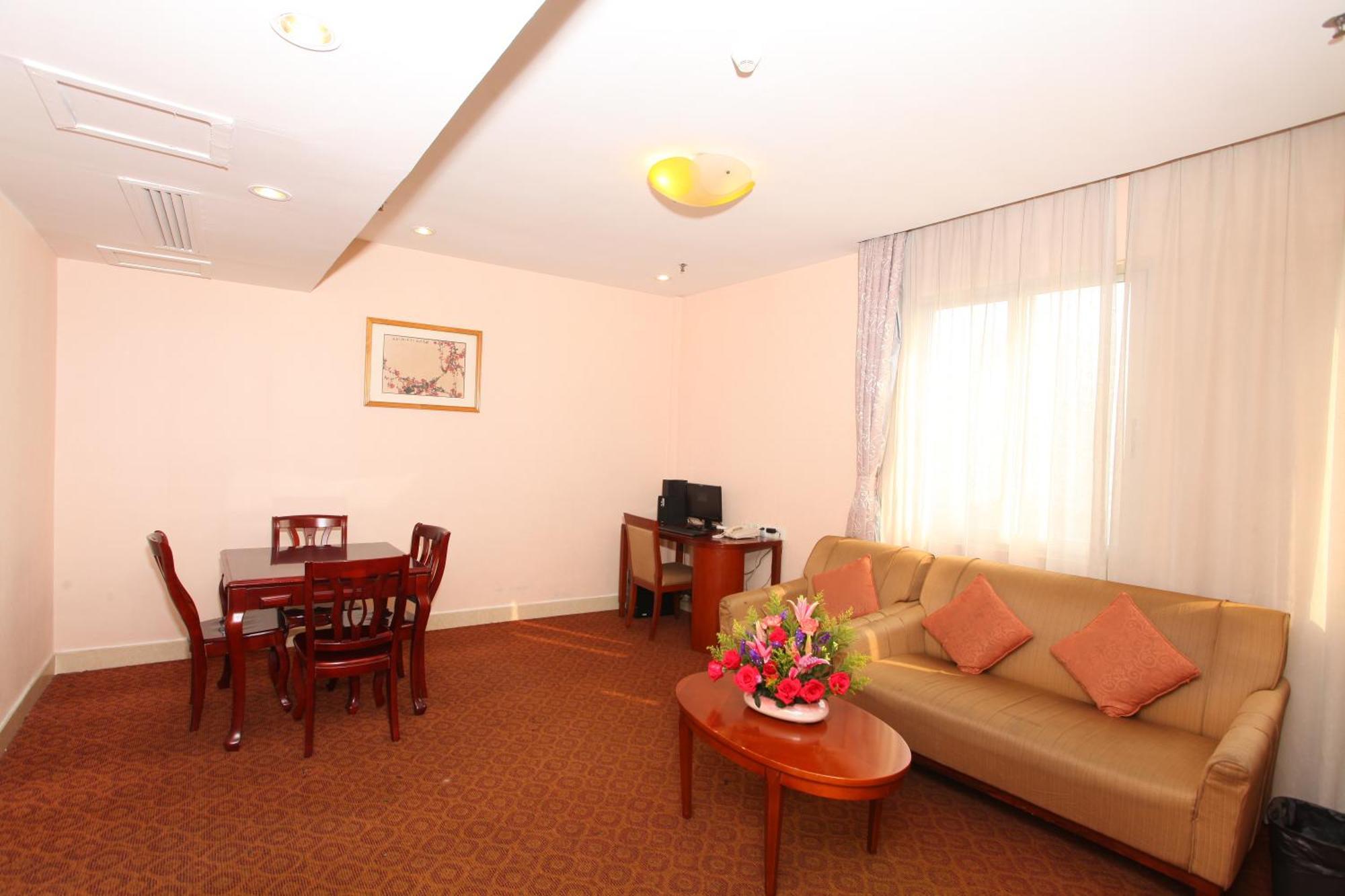 Xin Hua Hotel Canton Esterno foto