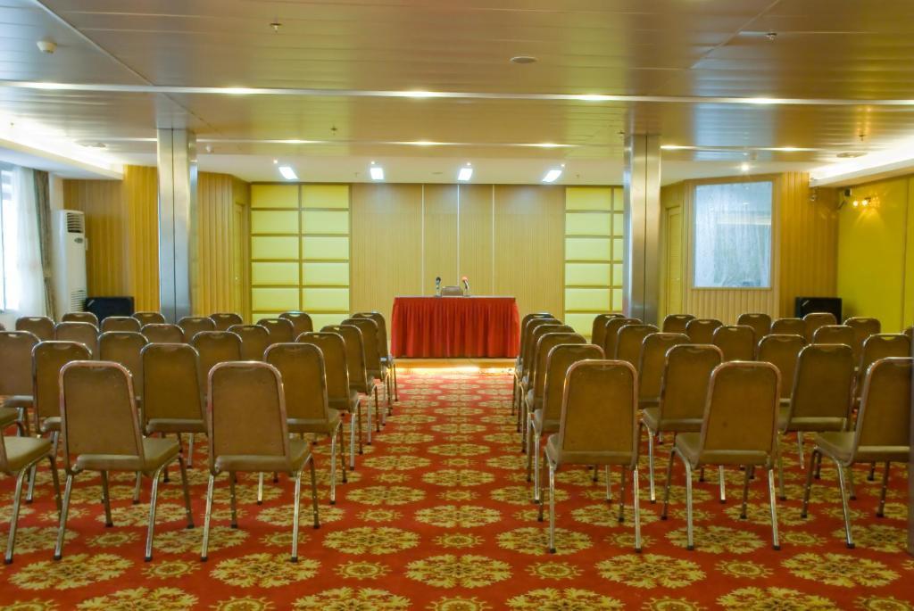 Xin Hua Hotel Canton Esterno foto