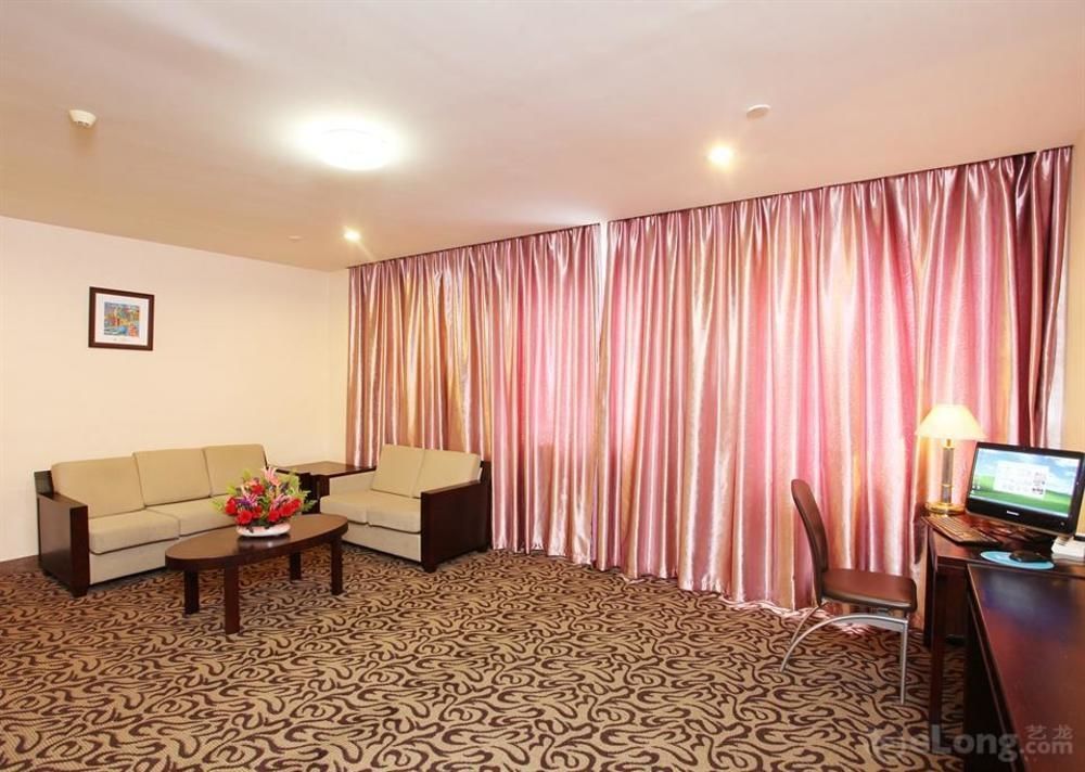 Xin Hua Hotel Canton Esterno foto