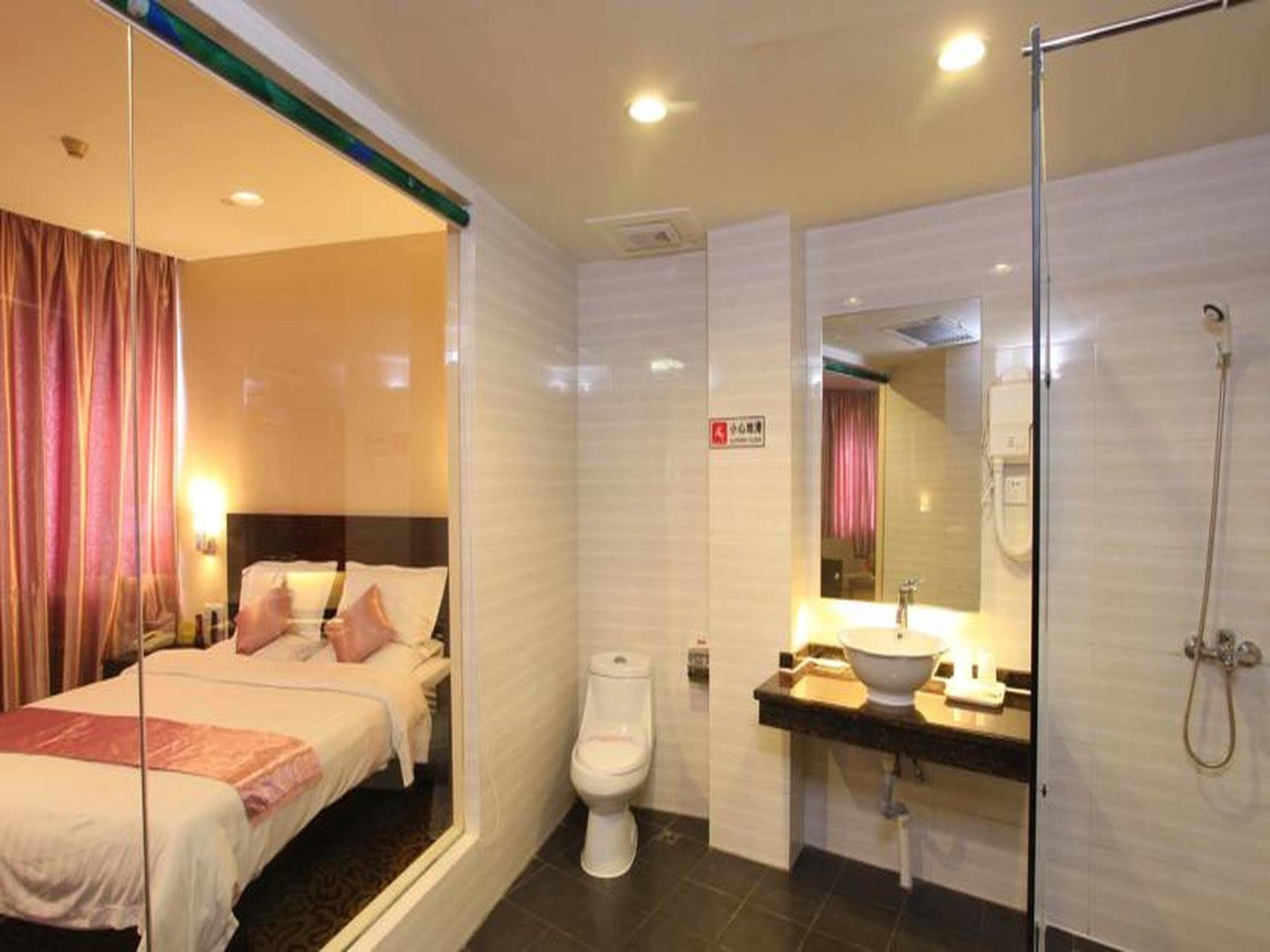 Xin Hua Hotel Canton Esterno foto