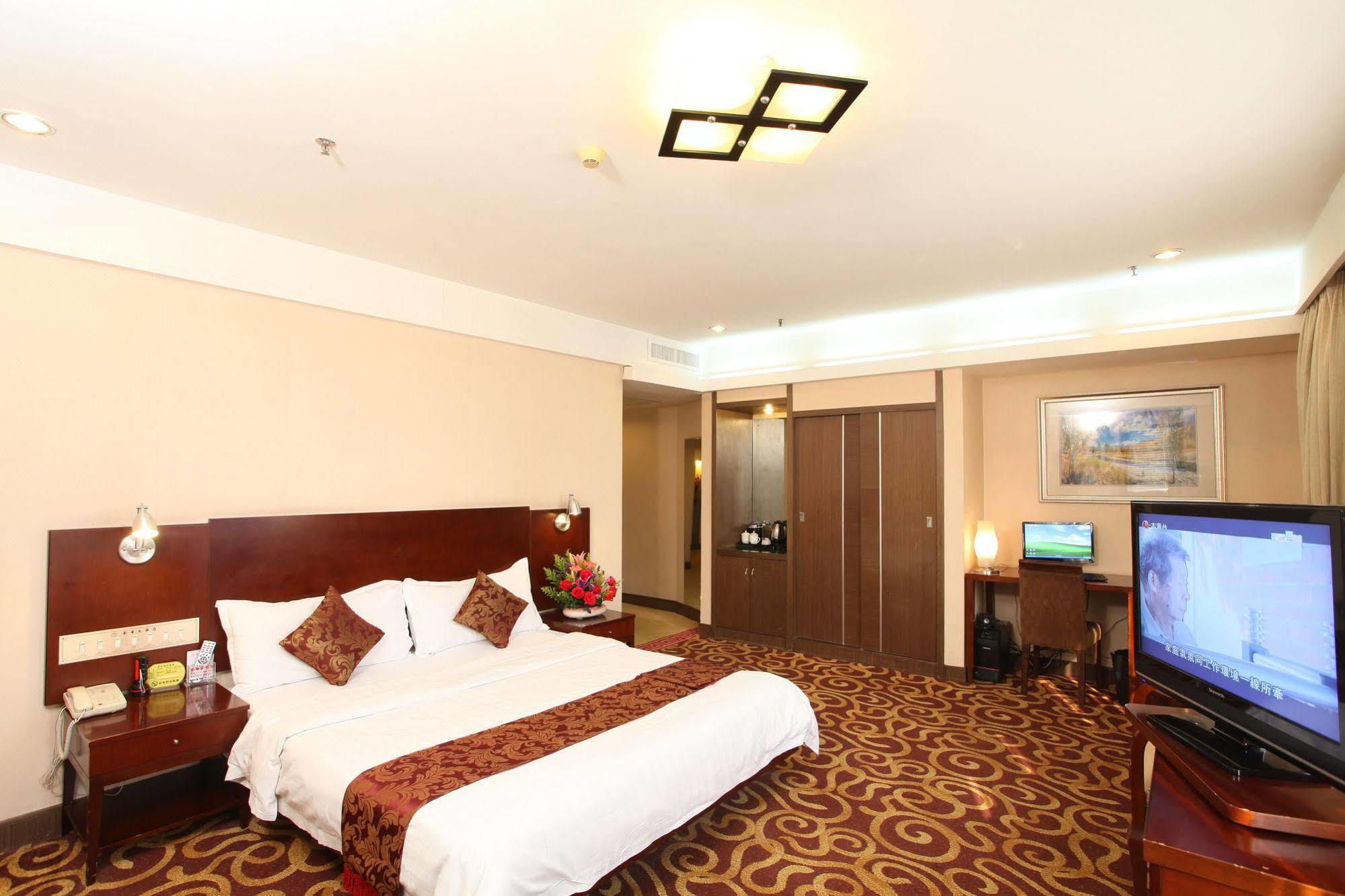 Xin Hua Hotel Canton Esterno foto